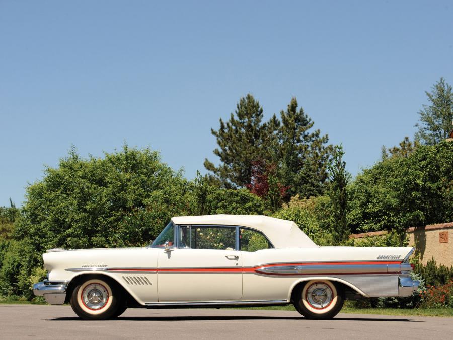  Pontiac Star Chief Custom Bonneville Convertible (2867SDX) 1957 года  (фото 11 из 40)